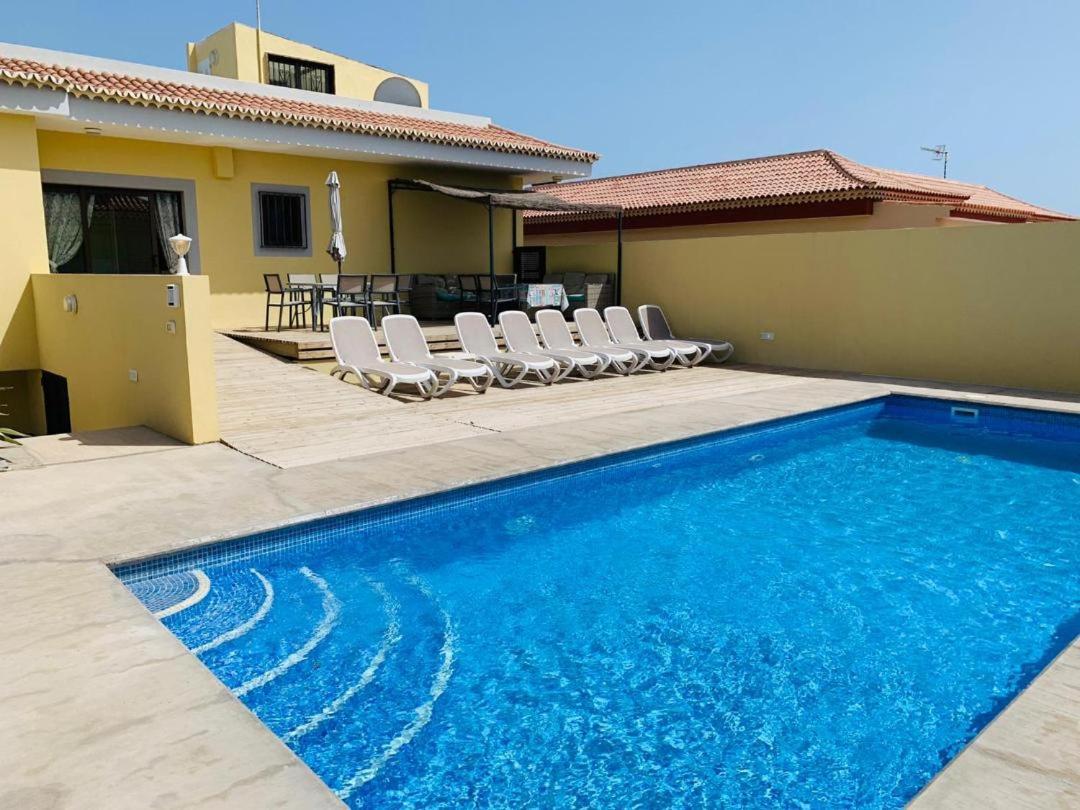 Vivienda Vacacional Tinizara Arona  Εξωτερικό φωτογραφία