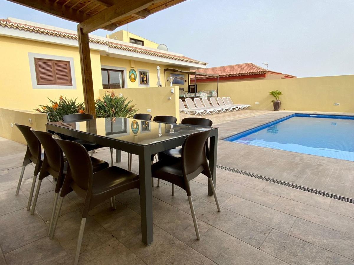 Vivienda Vacacional Tinizara Arona  Εξωτερικό φωτογραφία